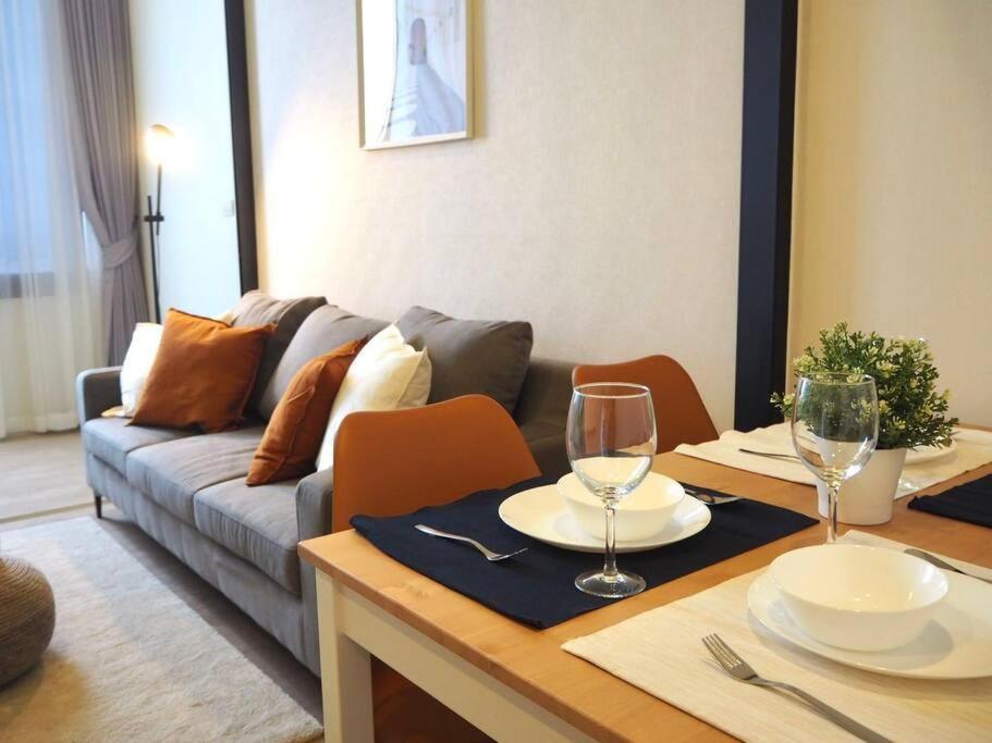 2514 Bts Onnut Siamese 87 Two Bedroom Appartement Bangkok